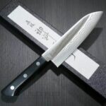Кухненски нож Tojiro DP Damascus Santoku Knife 170мм F-331 - VG10 - ламинат 37 пласта » Dulotec.BG