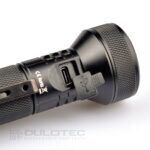 Компактен далекобоен фенер Dulotec E2 с включена батерия » Dulotec.BG