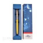 Химикалка Fisher Space Pen Cap-O-Matic Brass cap Yellow barrel 775G-Y в подаръчна кутия » Dulotec.BG