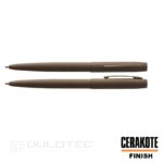 Химикалка Fisher Space Pen Cap-O-Matic Ceracote O.D. Green M4H240 в подаръчна кутия » Dulotec.BG