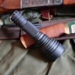 Фенер Dulotec Convoy C8+ Зелен диод, 900 метра, с батерия, зарядно и дистанционен спусък » Dulotec.BG